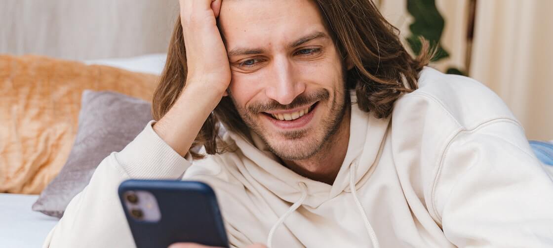 How to turn a guy on over text